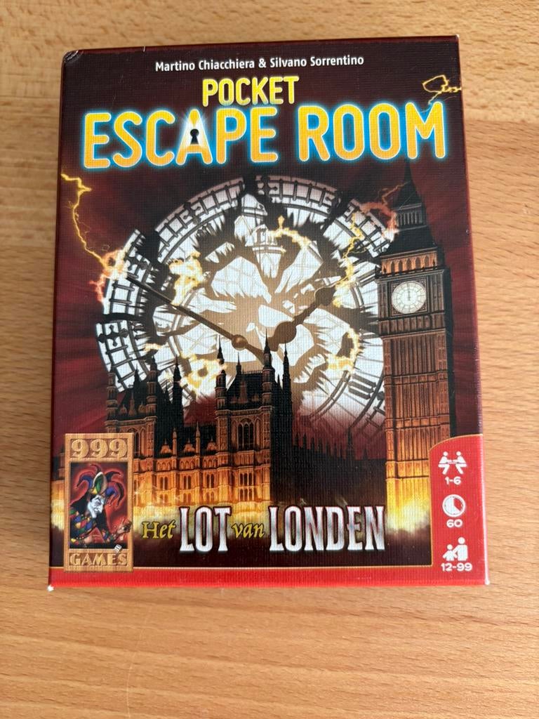 Pocket Escape Room - Het lot van Londen, Hobby en Vrije tijd, Vijf spelers of meer, Ophalen of Verzenden, Zo goed als nieuw, 999 Games