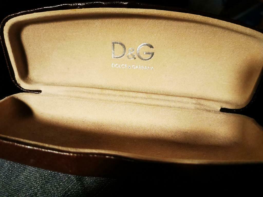 Dolce Gabanna étui à lunettes en cuir D&G comme neuf, Enlèvement ou Envoi, Comme neuf, Brun, Dolce & Gabbana