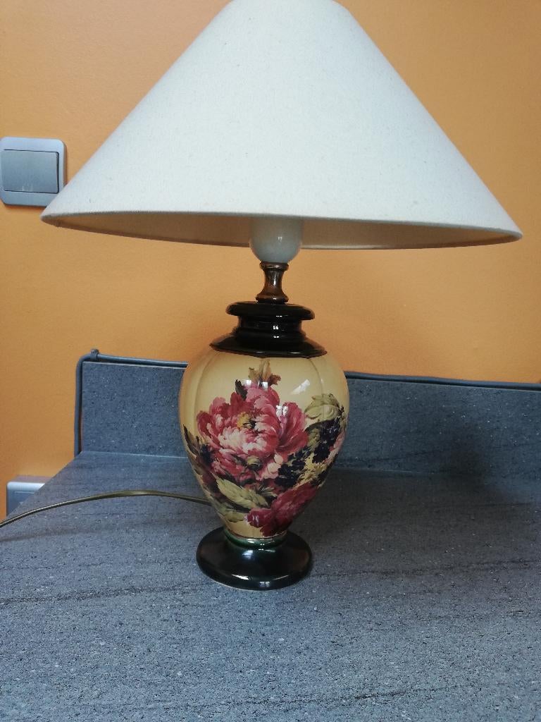 Lampe de table ceramique fleurie 15 €, Ophalen, Nieuw, 50 tot 75 cm