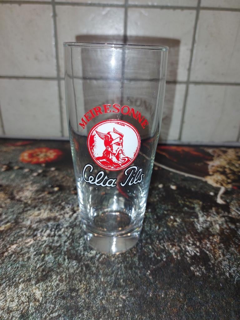 Verre à bière Old Celta Pils, Collections, Enlèvement ou Envoi, Comme neuf, Verre à bière