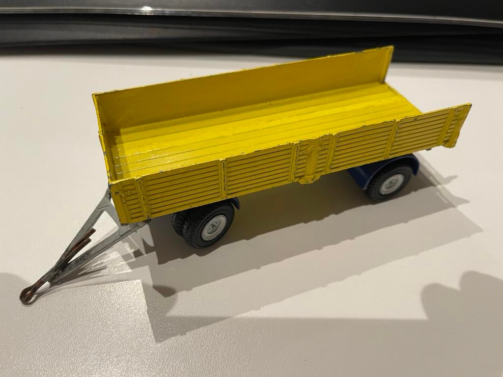 Dinky toys 917 mercedes benz trailer niet compleet, Hobby en Vrije tijd, Ophalen of Verzenden, Zo goed als nieuw, Dinky Toys
