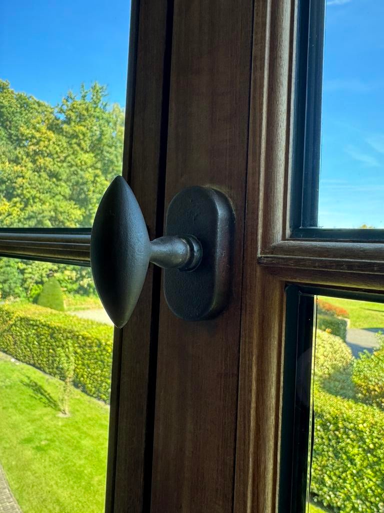 Raamkruk olijf roest, Doe-het-zelf en Bouw, Ophalen, Zo goed als nieuw