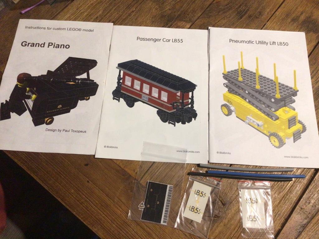 Lego beschrijvingen exclusieve sets 3 stuks, Ophalen of Verzenden, Zo goed als nieuw, Losse stenen, Lego