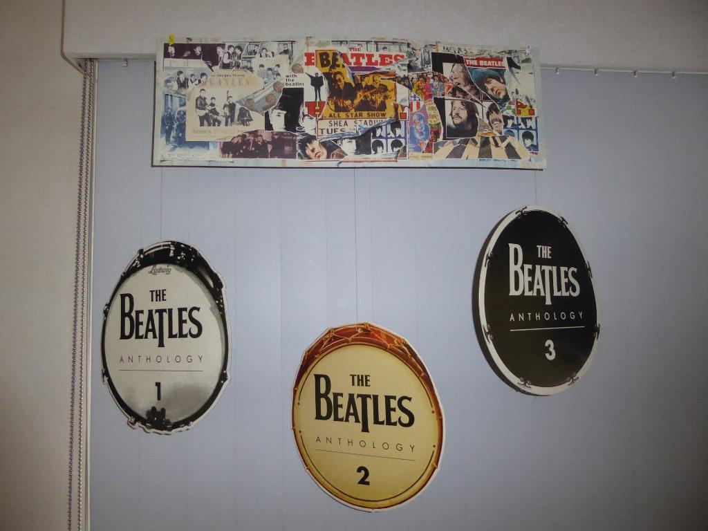 THE BEATLES : 4 DELIG PROMO BORD EMI/APPLE - ANTHOLOGY 1/2/3, Ophalen of Verzenden, Zo goed als nieuw