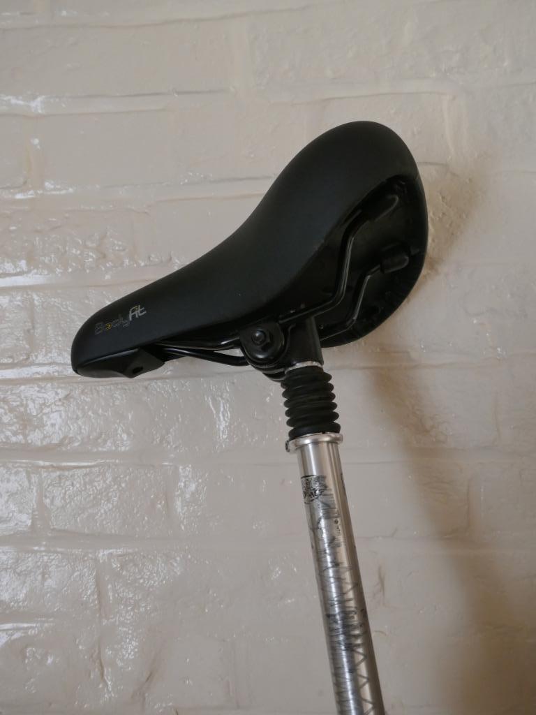 BodyFit fietszadel met schokdemper, Ophalen of Verzenden, Zo goed als nieuw, BodyFit