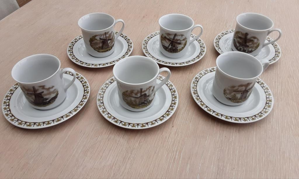 koffie of theetassen  met molens met beschrijving, Ophalen of Verzenden, Nieuw, Porselein, Kop en/of schotel