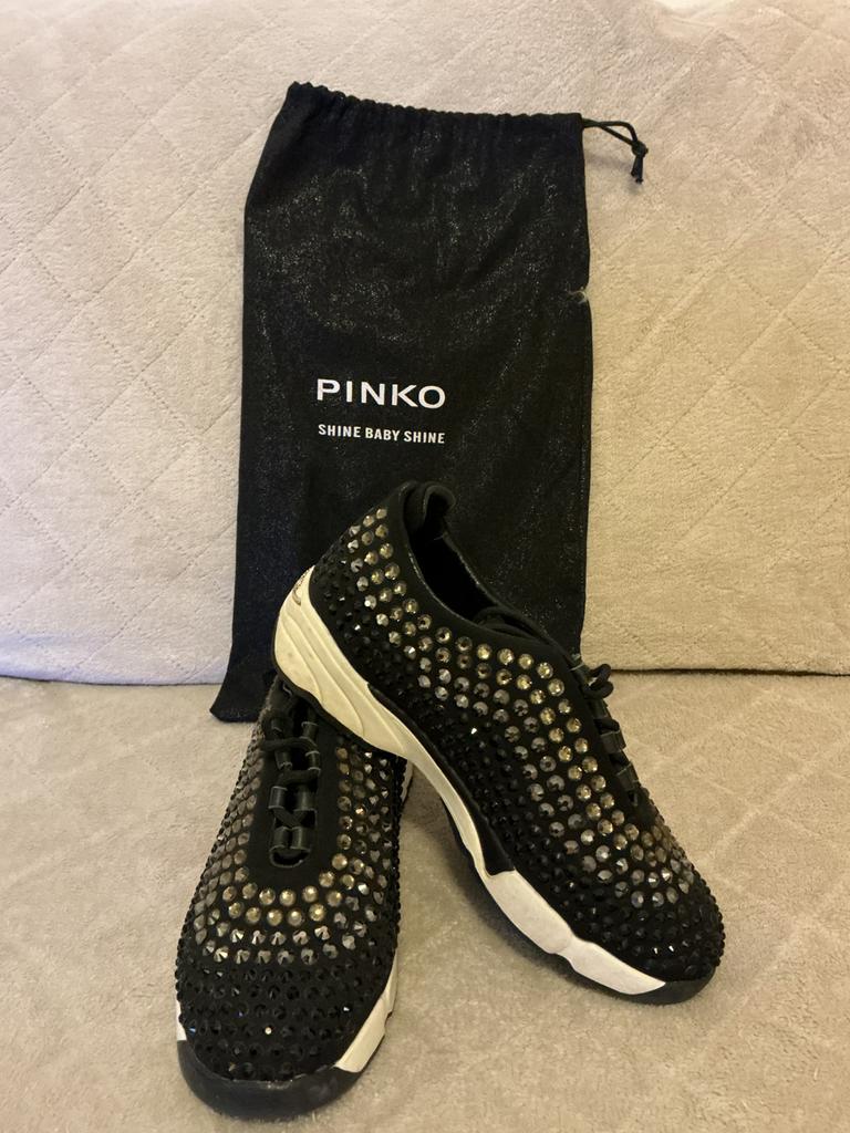 Pinko Sneakers in maat 36, Vêtements | Femmes, Chaussures, Comme neuf, Enlèvement