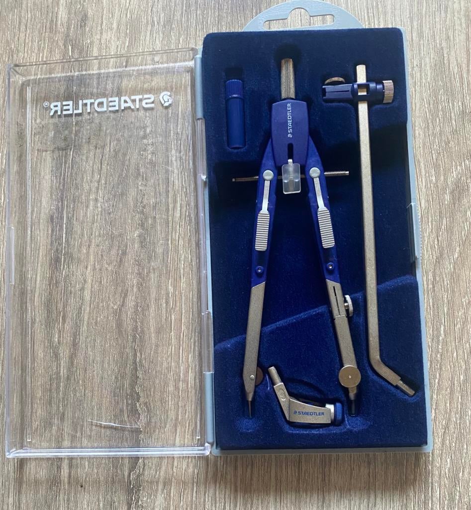 🔥 Staedtler passer luxe versie, Hobby en Vrije tijd, Tekenen, Zo goed als nieuw, Ophalen of Verzenden