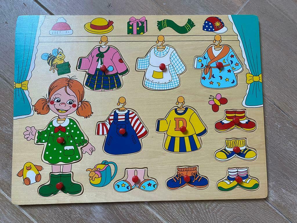 Houten inlegpuzzel kledingstukken, Ophalen of Verzenden, Zo goed als nieuw, Van hout