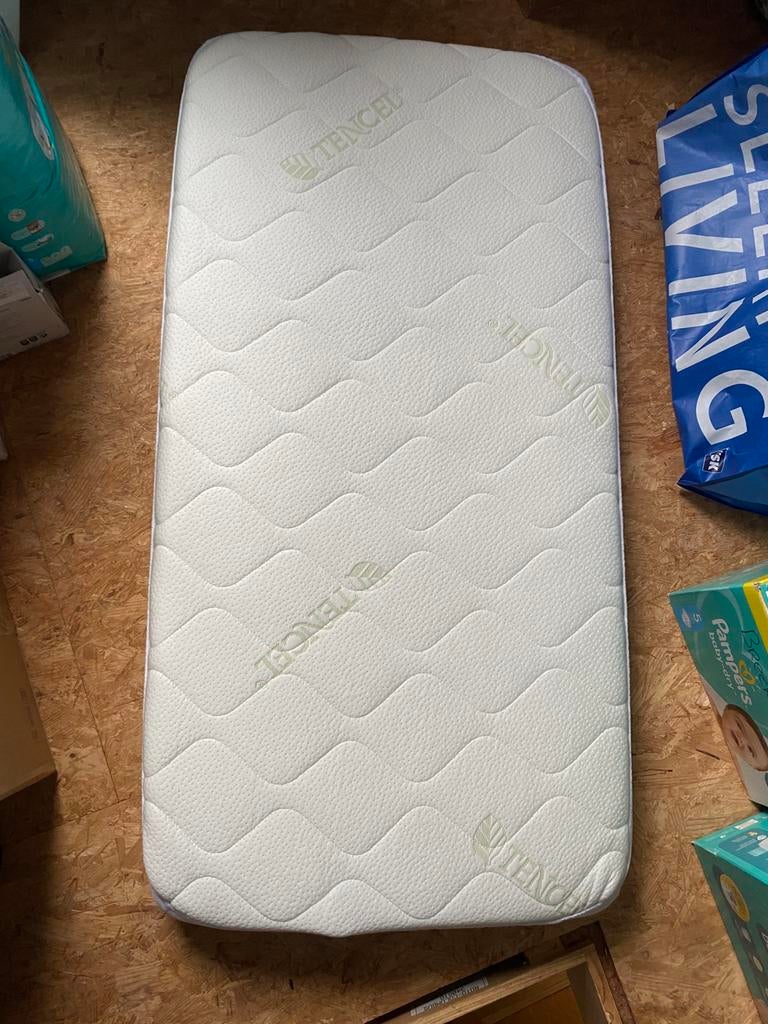 Baby matras 60-120cm met pocketveren, Kinderen en Baby's, Kinderkamer | Bedden, Ophalen, Zo goed als nieuw, Matras