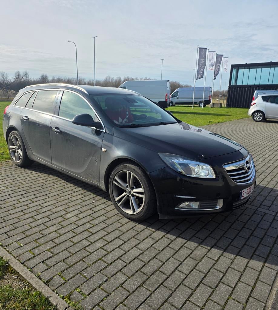 Open insignia sports tourer 2.0L, Auto's, Euro 5, Diesel, Particulier, Insignia