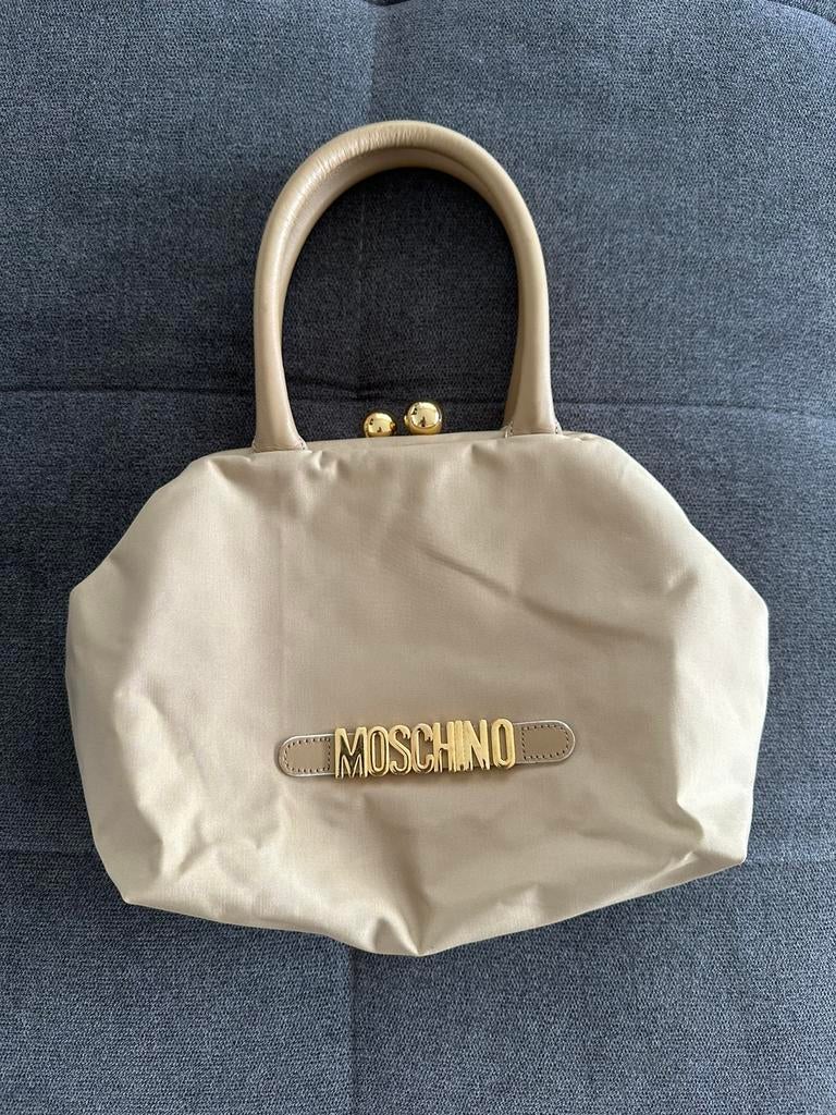 Te koop handtas Moschino, Ophalen of Verzenden, Zo goed als nieuw, Beige, Handtas