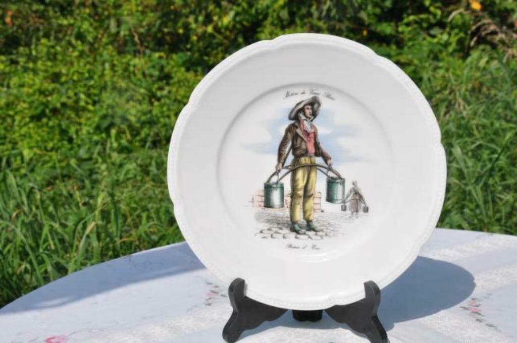 §assiette porcelaine vieux metiers paris porteur d'eau, Antiek en Kunst, Antiek | Porselein, Ophalen of Verzenden