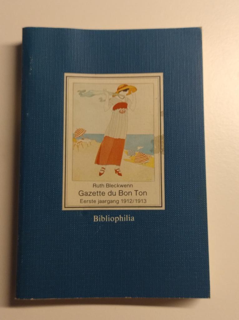 Ruth Bleckwenn - Gazette du Bon Ton, Enlèvement ou Envoi, Utilisé