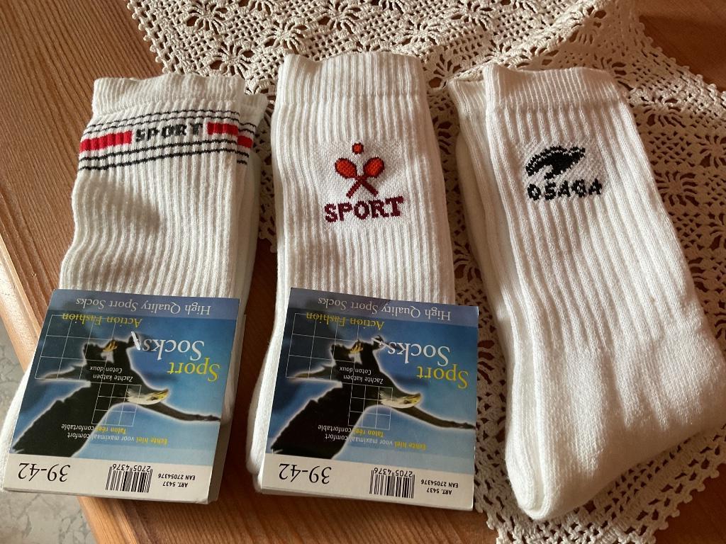 3 paar nieuwe witte sokken 39/42, Vêtements | Hommes, Chaussettes & Bas, Enlèvement ou Envoi, Neuf, Taille 39 à 42, Blanc