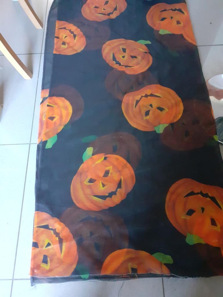 Neuf grand tissu organza HALLOWEEN  200X150, pour deco, napp, Ophalen of Verzenden, Nieuw, Versiering