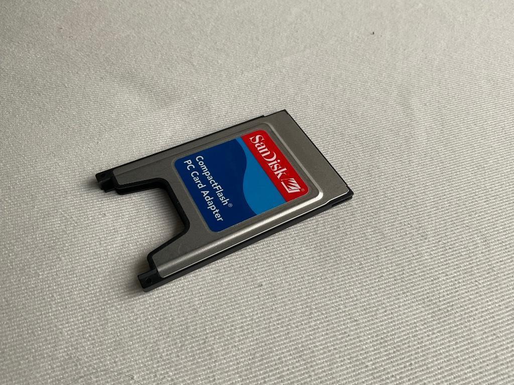 PCMCIA Card Slot adapter, Computers en Software, Ophalen of Verzenden, Zo goed als nieuw, SANDISK