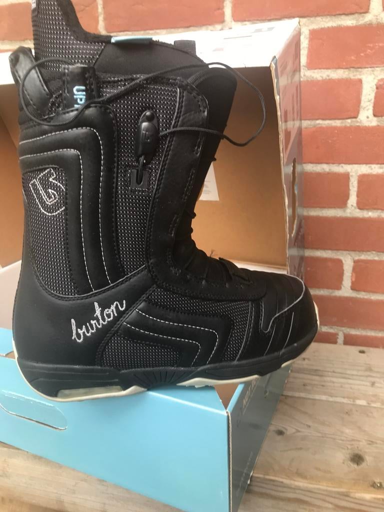 Burton snowboard boots 5=35-37, Sport en Fitness, Ophalen of Verzenden, Nieuw