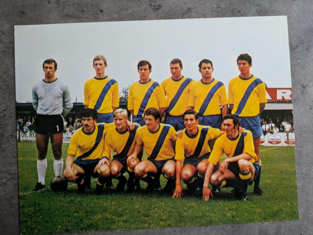 CARTE POSTALE DE L'ÉQUIPE DE FOOTBALL BEVEREN 1970 XXL 24X18, Envoi