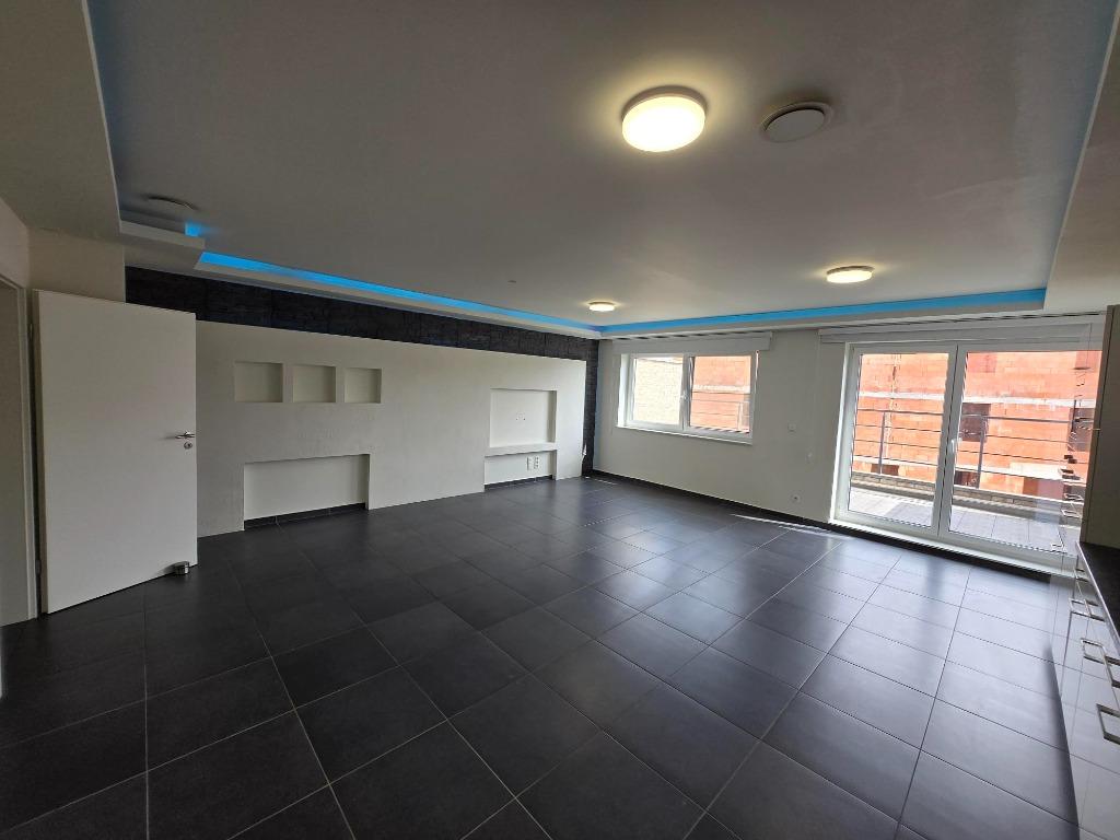 Investeringspand / Appartement te koop Heppen / Leopoldsburg, Immo, Leopoldsburg, Tot 200 m², 80 m², 2 kamers