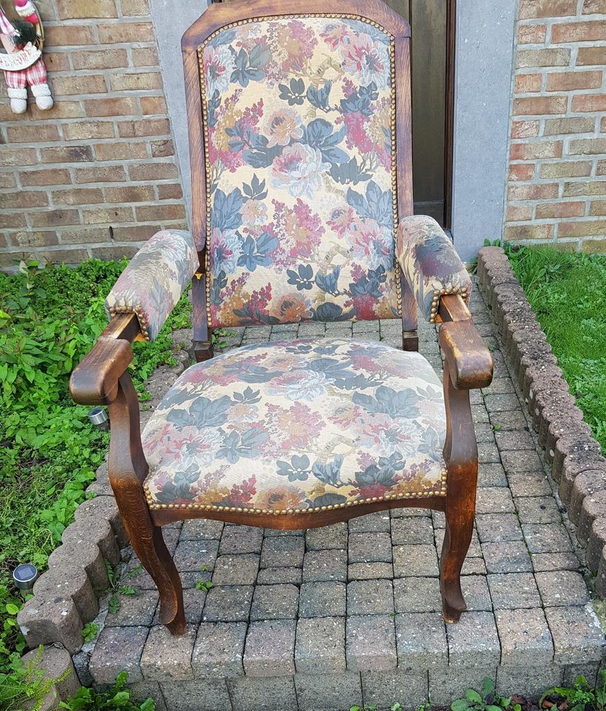Relaxfauteuil in rustieke stijl