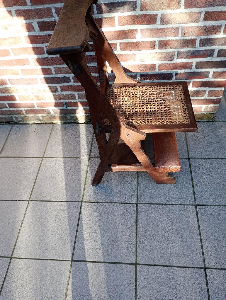 Kerkstoel, Enlèvement