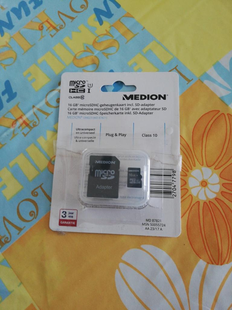 Carte mémoire SD Medion. 16 GB. Neuve., Enlèvement ou Envoi, Comme neuf, SD