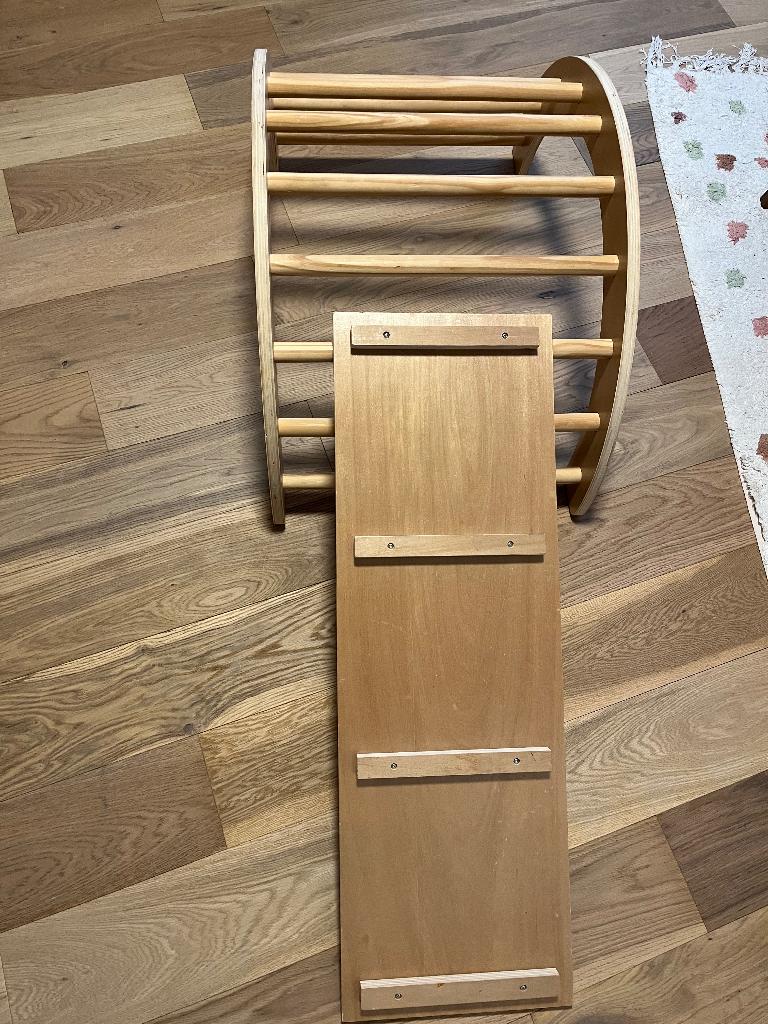 Arche de jeu avec échelle, Enfants & Bébés, Jouets | Jouets de bébé, Enlèvement, Utilisé