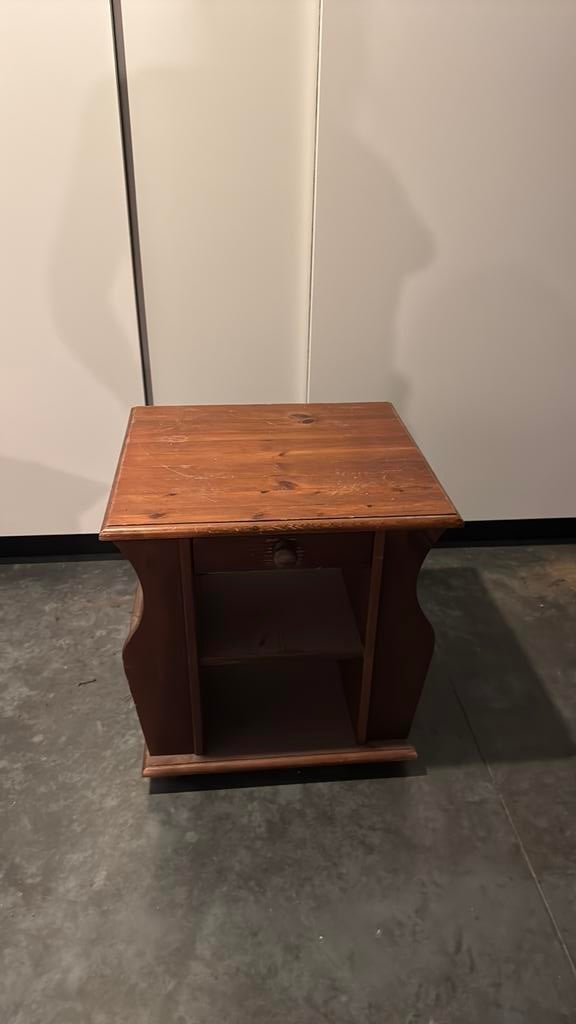 Table multifonctionnelle (de nuit), Enlèvement, Comme neuf, Bois