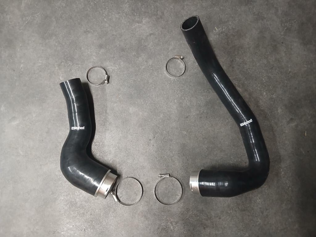 Pro Hoses Two-Piece Boost Hose Kit for Fiesta Mk8 ST (Noir), Enlèvement