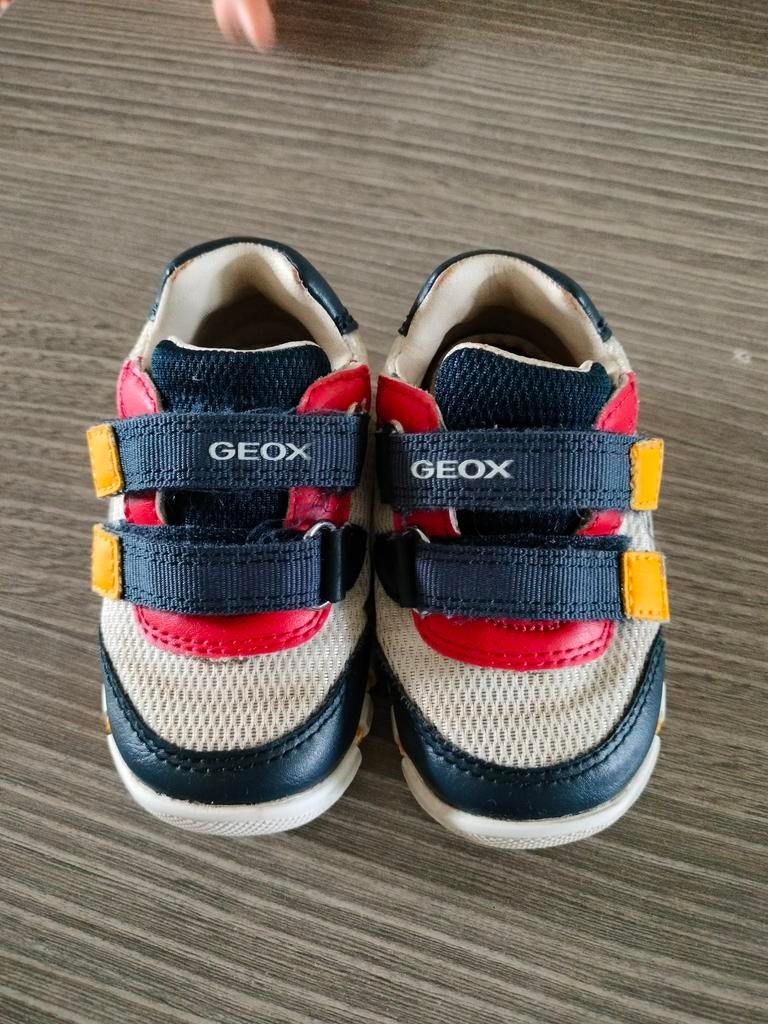 Chaussures GEOX pointure 19, Enlèvement, Comme neuf