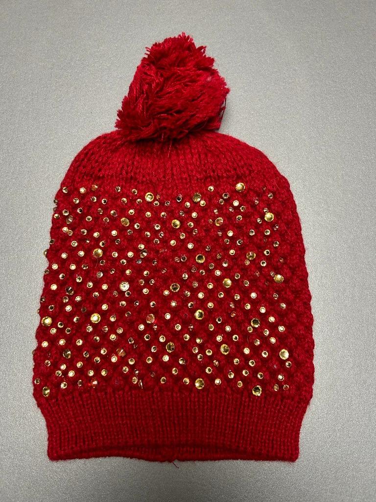 Bonnet rouge à pompon et strasses neuf -, Sans marque, Enlèvement ou Envoi, Neuf, Bonnet