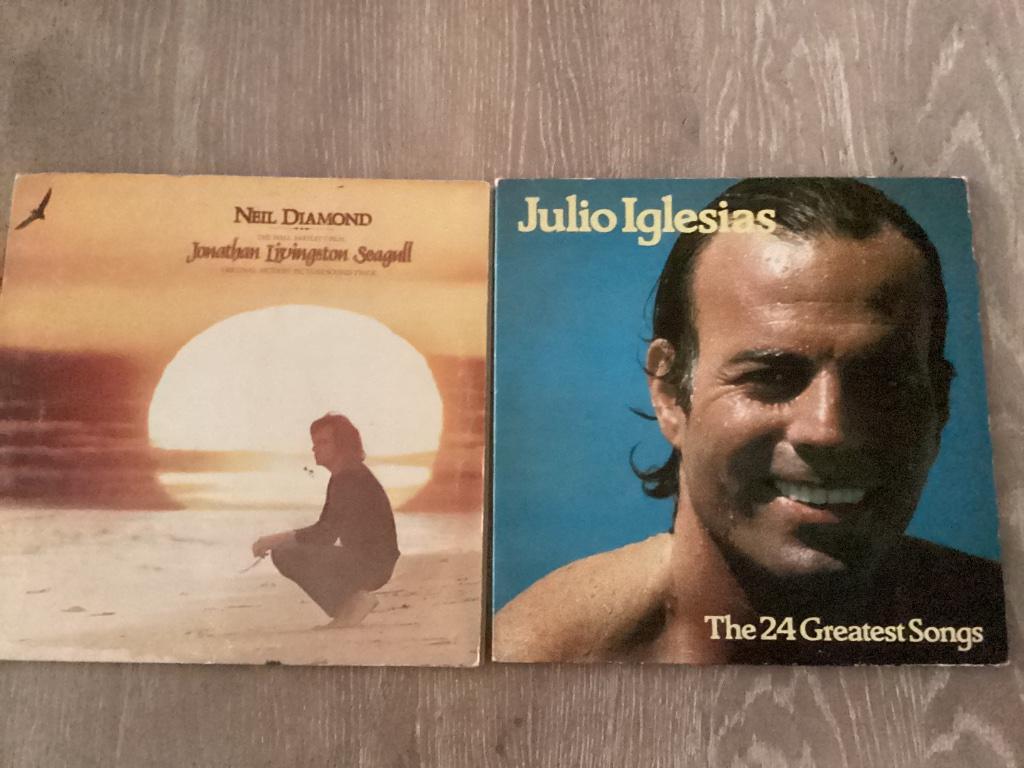 Lp’s  Neil Diamond - Julio Iglesias, Enlèvement, Utilisé, 12 pouces