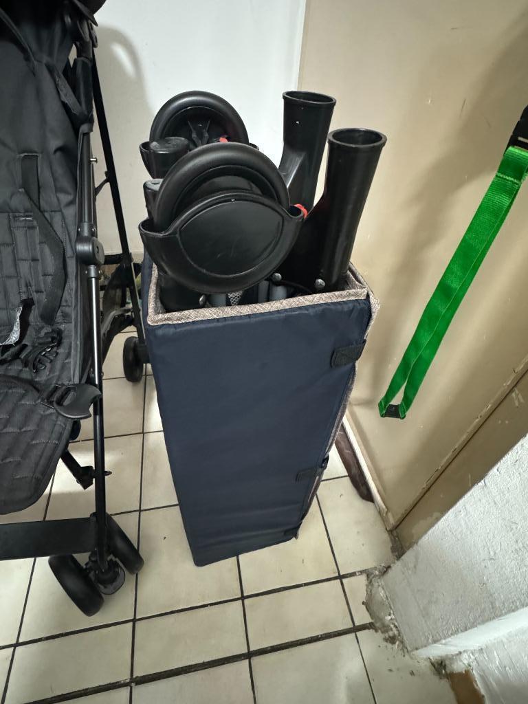 Lit / parc pliable bebe, Enlèvement, Utilisé, Rectangulaire