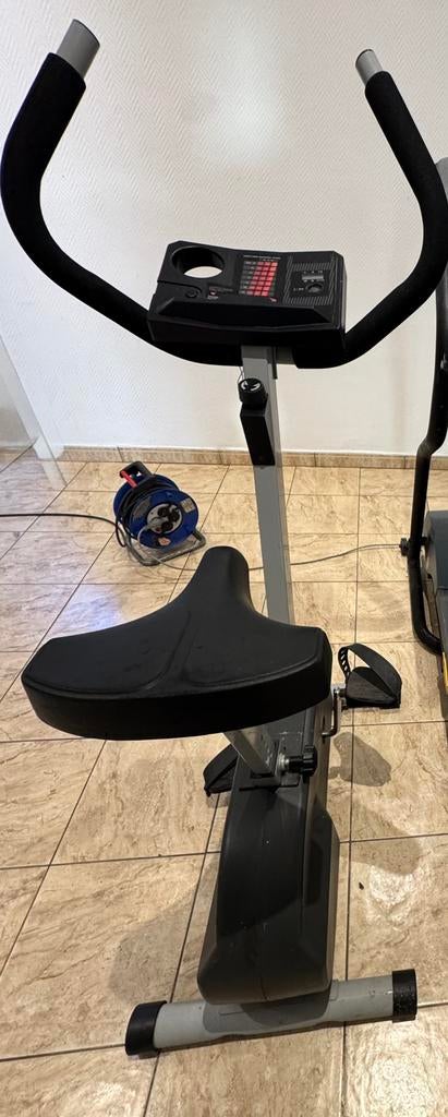 Compacte Hometrainer - Weslo Pursuit 625s Ideaal voor thuis!, Ophalen, Overige materialen, Buik, Hometrainer