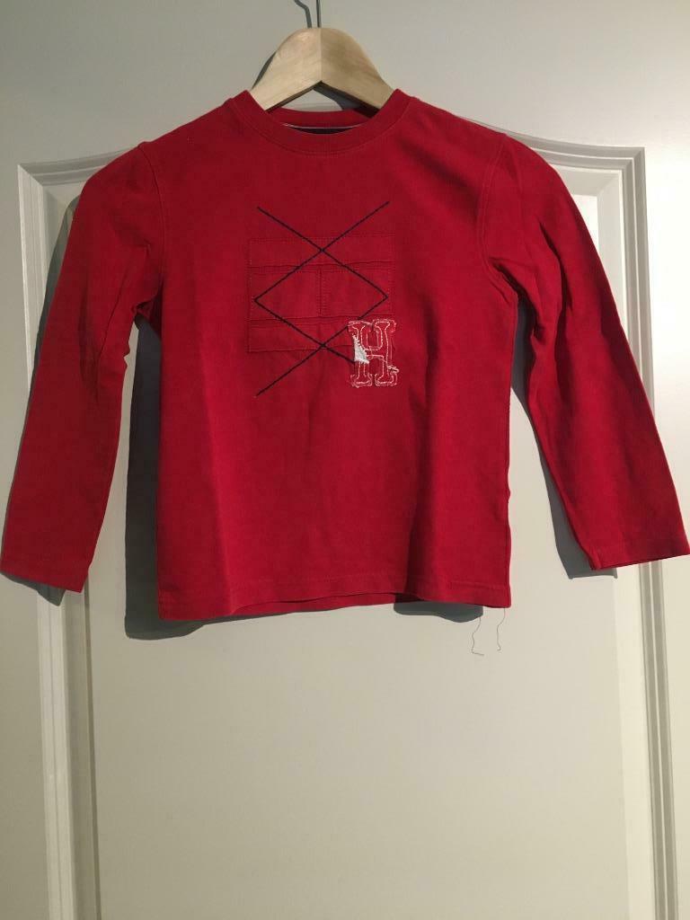Rode longsleeve Tommy Hilfiger 6 jaar, Ophalen of Verzenden, Shirt of Longsleeve, Jongen, Tommy Hilfiger