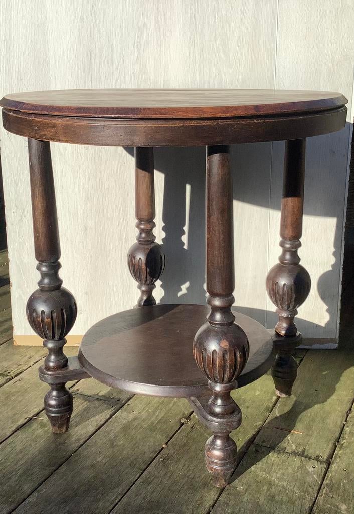 Ronde tafel hout, Ophalen