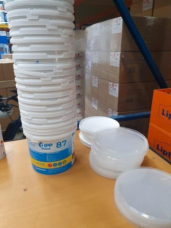 Seaux vides + couvercle, 0,7€ par pièce, Maison & Meubles, Seaux, Enlèvement, Comme neuf