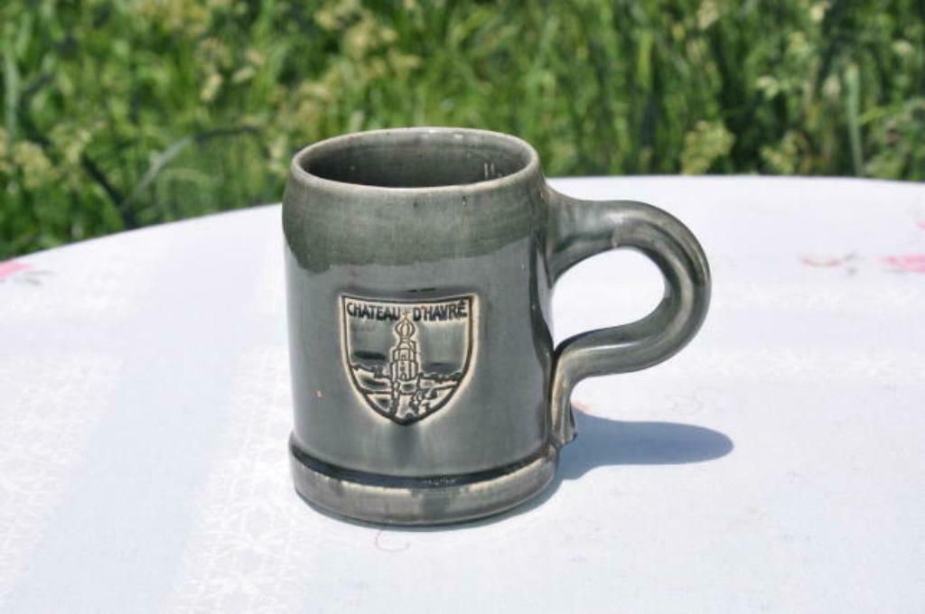 §  chope en grès chateau d'havre, Enlèvement ou Envoi