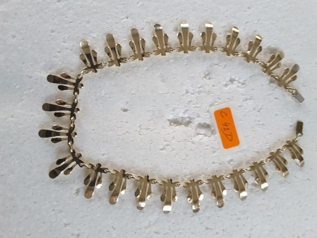 collier ras de cou 42 cm doré fermoir à clips C42D, Bijoux, Sacs & Beauté, Colliers, Neuf, Synthétique, Or, Enlèvement ou Envoi