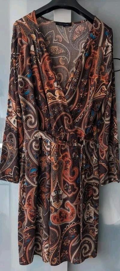 Robe élégante dame 44 - Lola & Liza - colorée - occasion., Taille 42/44 (L), Enlèvement ou Envoi, Autres couleurs, Porté