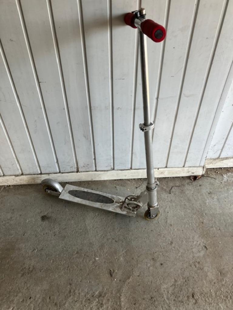 Trottinette, Enlèvement