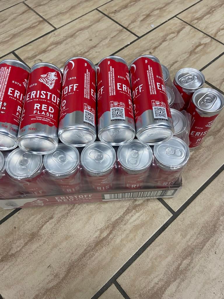 Eristoff red flash vodka&soda, Ophalen