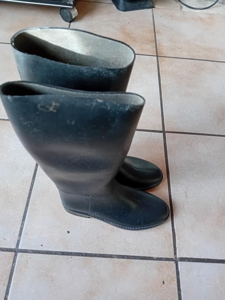 Bottes d équitation pointure 35, Animaux & Accessoires, Vêtements d'équitation, Enlèvement, Comme neuf, Enfants, Autres types
