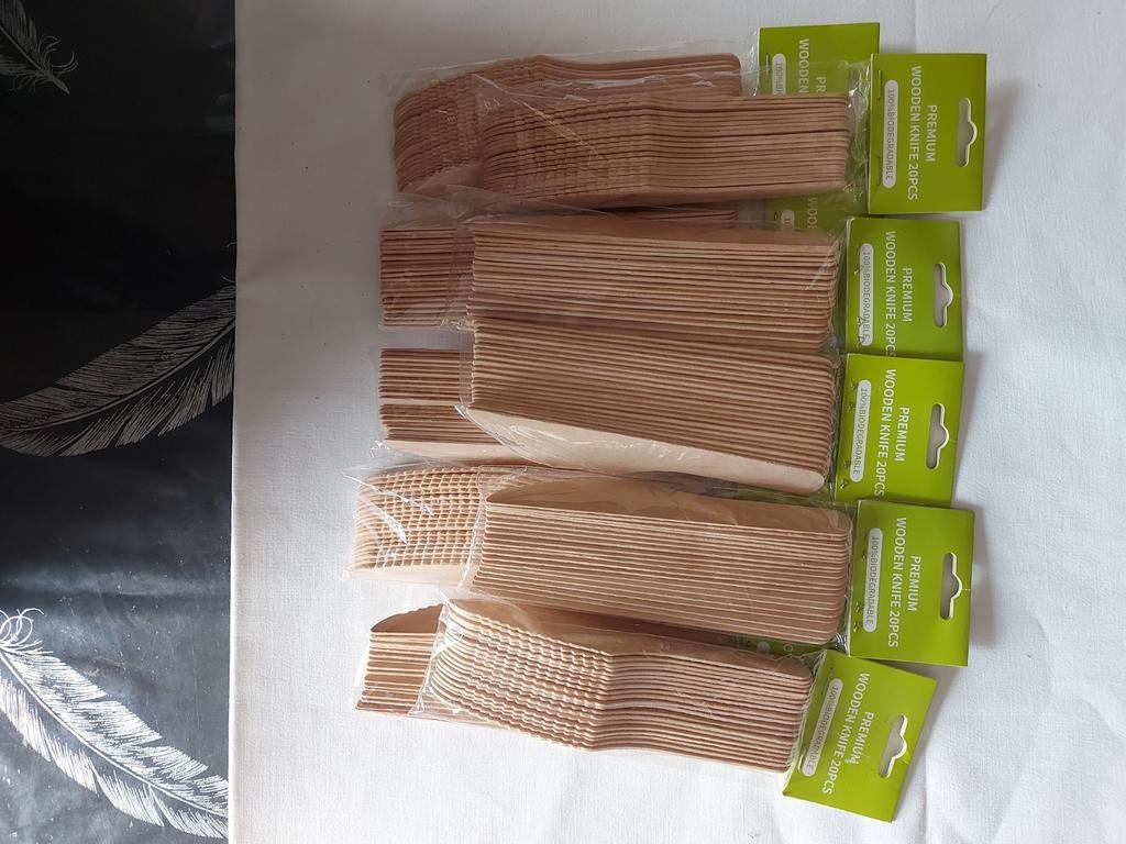 Couteaux en bois, Enlèvement ou Envoi, Bois
