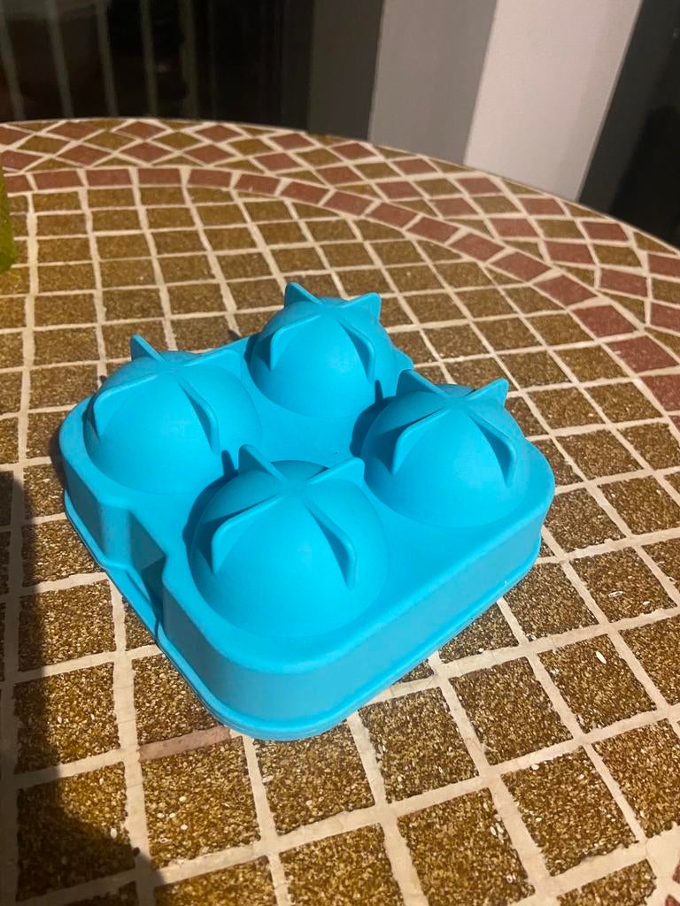 Siliconen ice cubes (2x dezelfde te koop), Ophalen of Verzenden