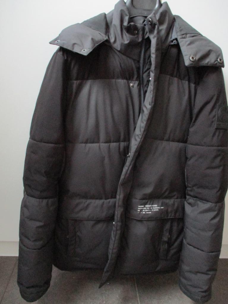 Winterjas Burton, maat S, prima staat, Zwart, Gedragen, Maat 46 (S) of kleiner, Verzenden