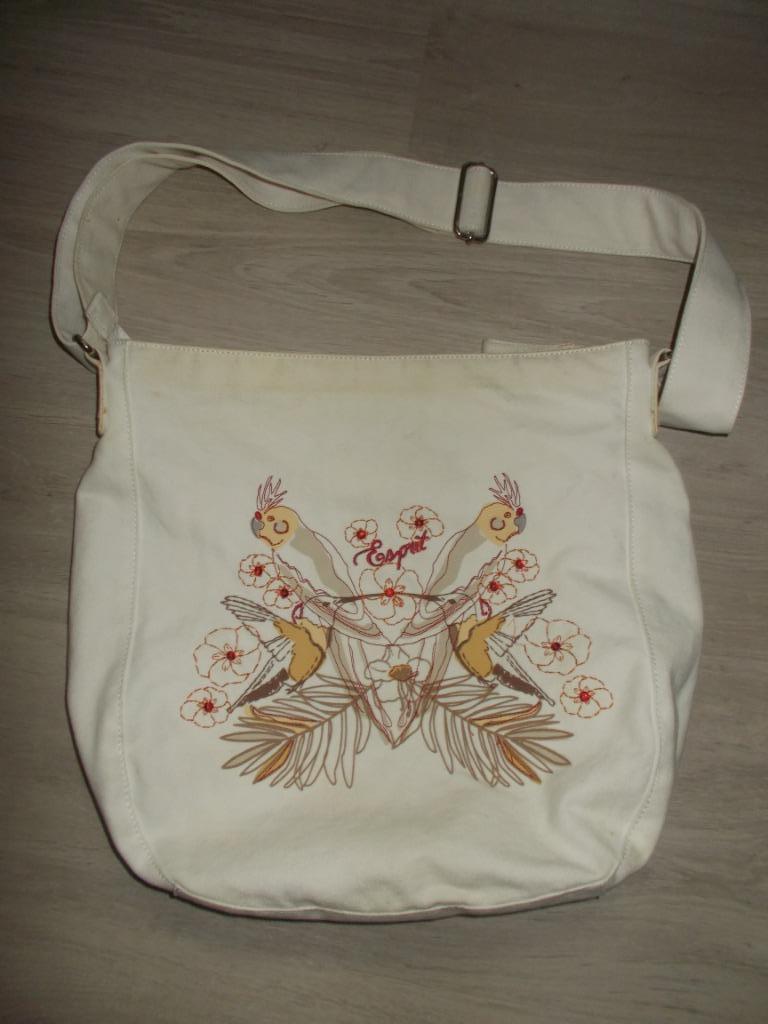 Mooie stoffen grote geborduurde handtas Esprit = 3 euro, Wit, Minder dan 40 cm, Zo goed als nieuw, 35 tot 55 cm