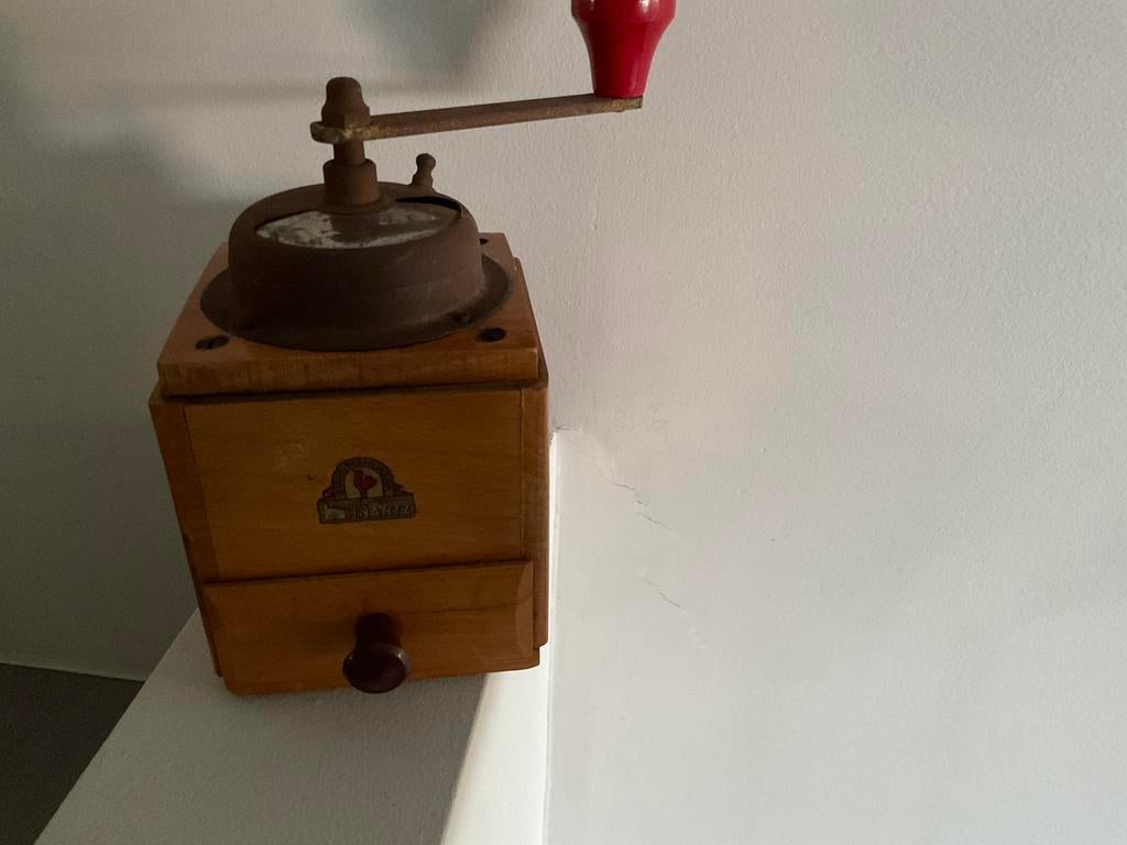 Vintage koffiemolen, Verzamelen, Verzenden