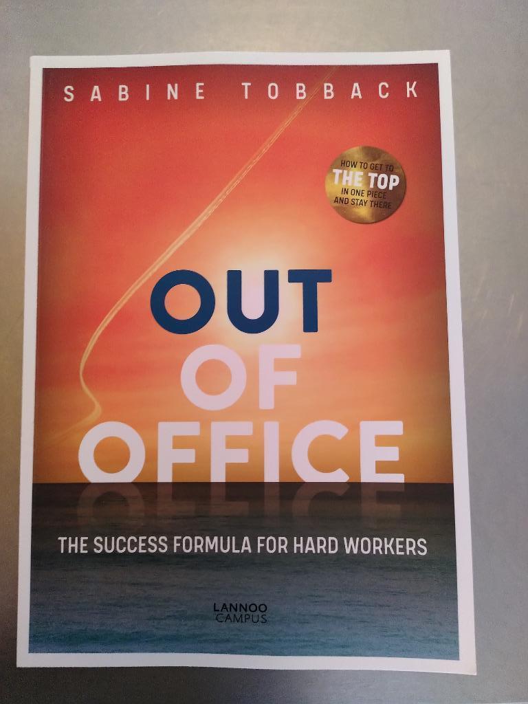 Out of office - Sabine Tobback, Boeken, Ophalen of Verzenden, Zo goed als nieuw